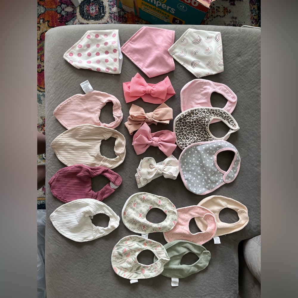 Baby girl Headband and Bib Set